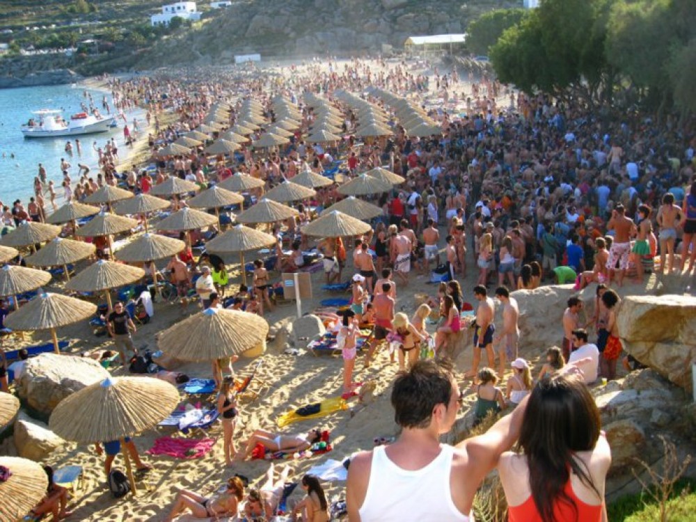 Top 10 Mykonian Beaches With a Flair of Their Own! 5